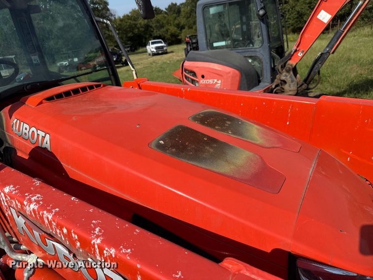 image for item GH9341 2020 Kubota M5-111D MFWD tractor