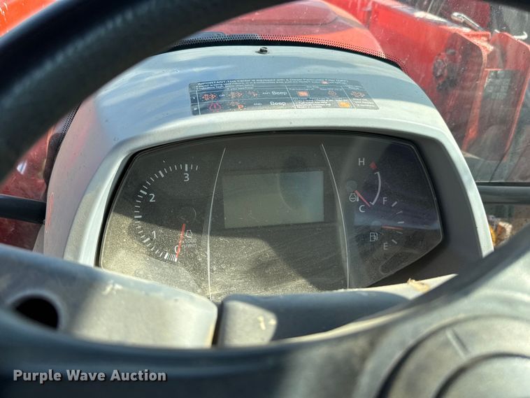 image for item GH9341 2020 Kubota M5-111D MFWD tractor