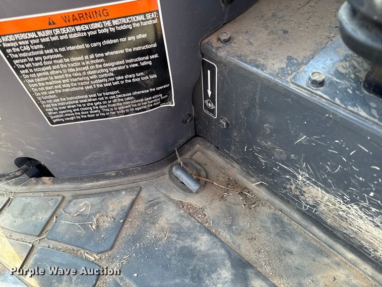 image for item GH9341 2020 Kubota M5-111D MFWD tractor