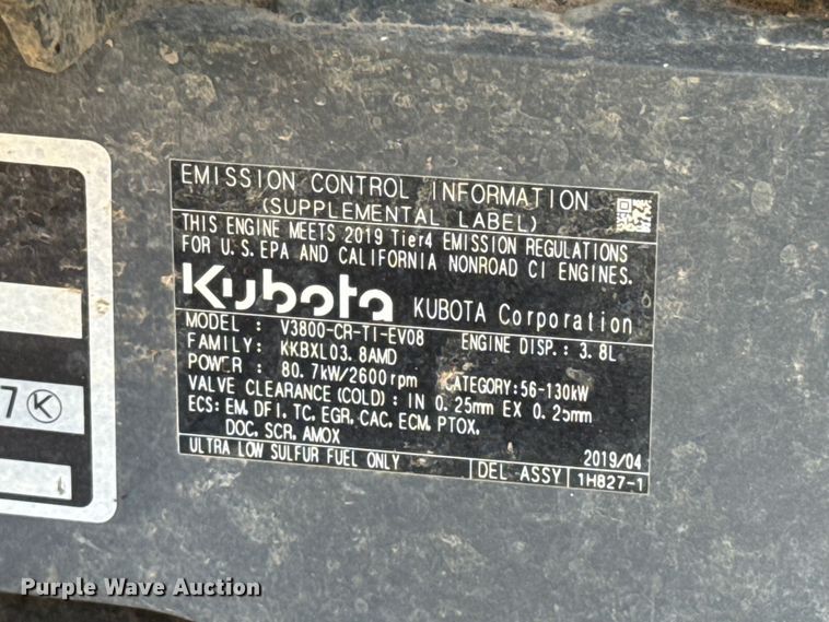 image for item GH9341 2020 Kubota M5-111D MFWD tractor