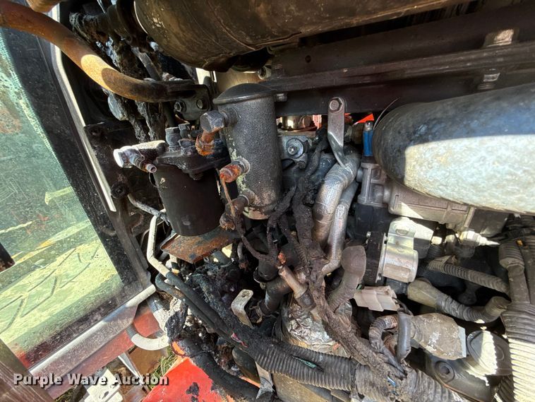 image for item GH9341 2020 Kubota M5-111D MFWD tractor