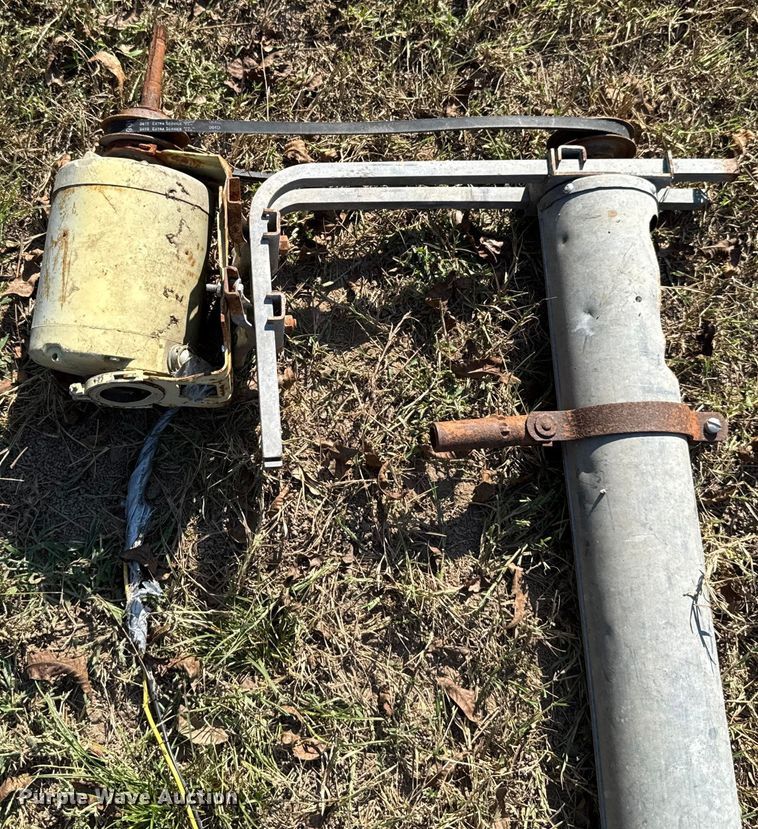 image for item GH9346 (2) grain augers