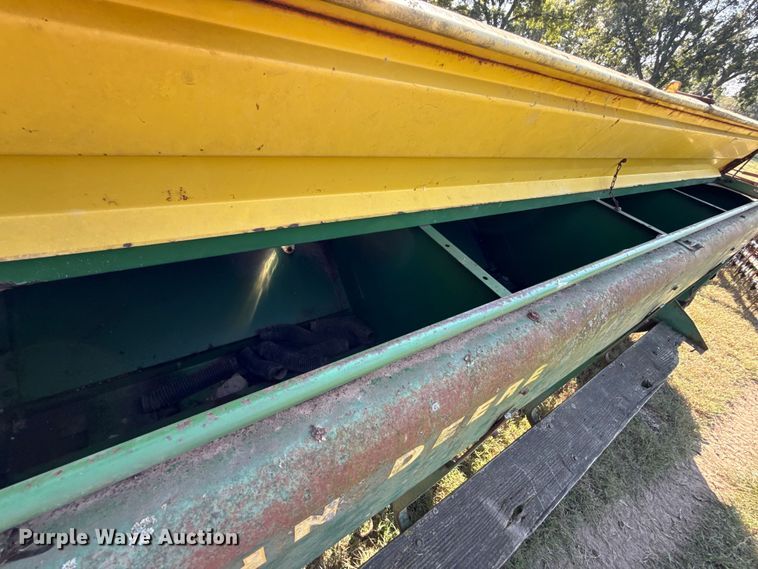 image for item GH9347 John Deere 8300 grain drill