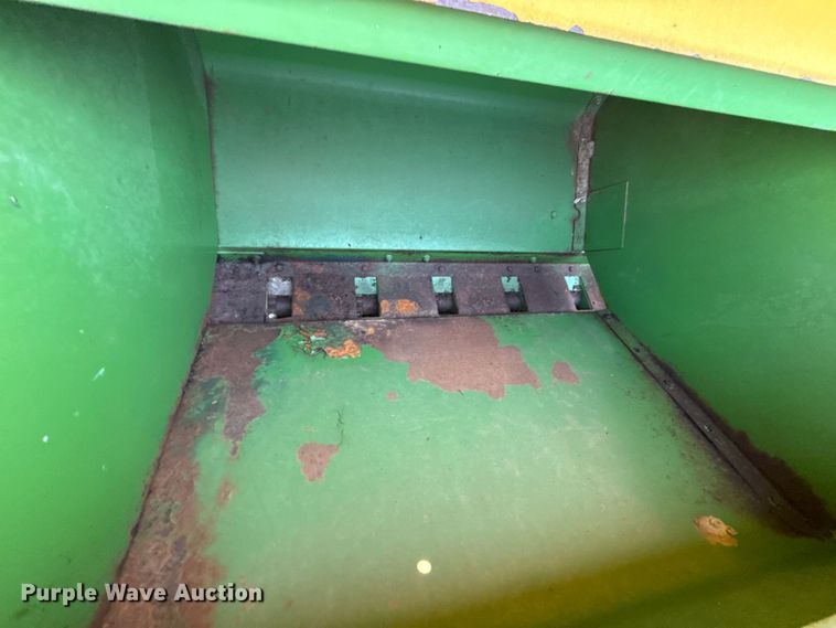 image for item GH9347 John Deere 8300 grain drill
