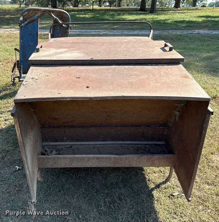 image for item GH9349 Livestock equipment