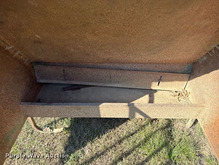 image for item GH9349 Livestock equipment