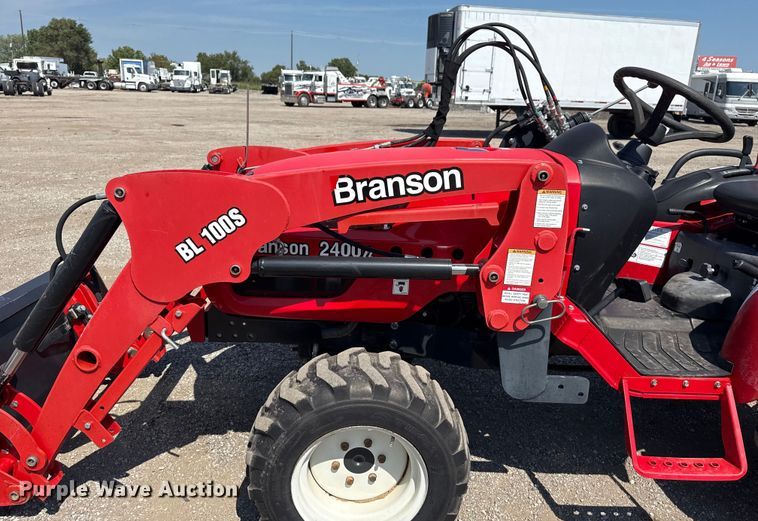 image for item NU9646 Branson 2400h MFWD tractor