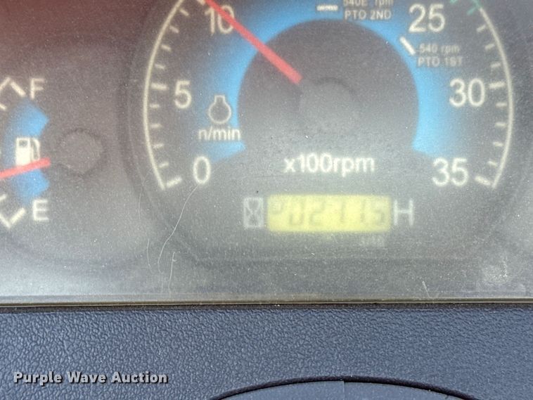 image for item NU9646 Branson 2400h MFWD tractor