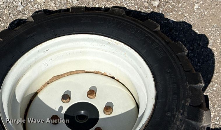 image for item NU9646 Branson 2400h MFWD tractor