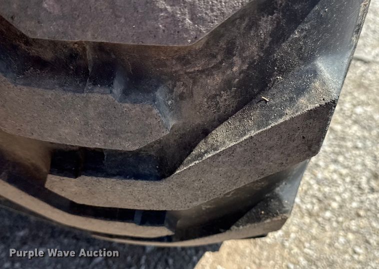 image for item NU9646 Branson 2400h MFWD tractor