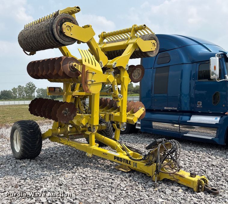 image for item YA0730 Degelman  Pro-Till 14 disk