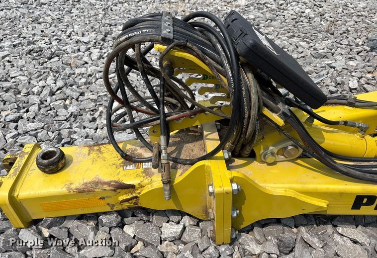 image for item YA0730 Degelman  Pro-Till 14 disk