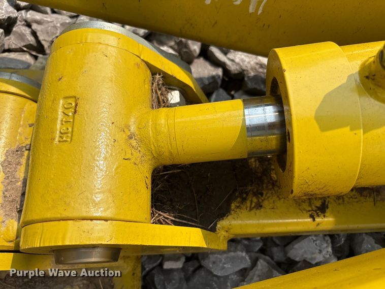 image for item YA0730 Degelman  Pro-Till 14 disk