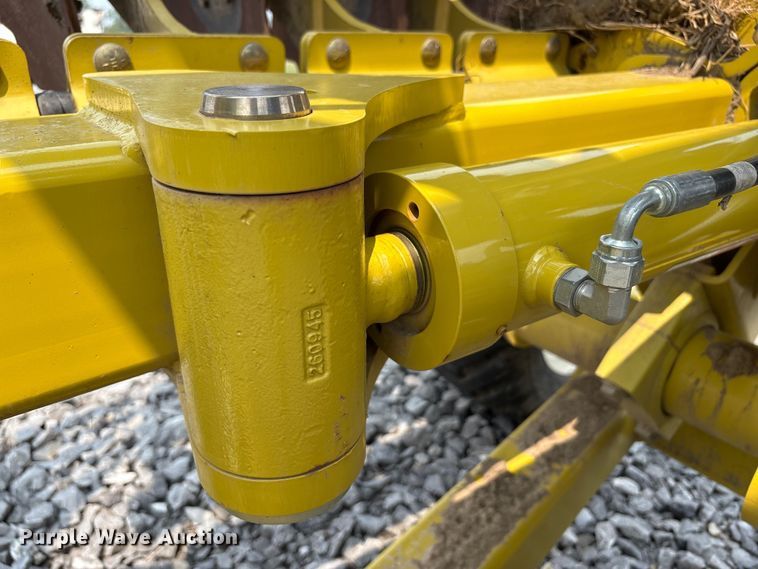 image for item YA0730 Degelman  Pro-Till 14 disk