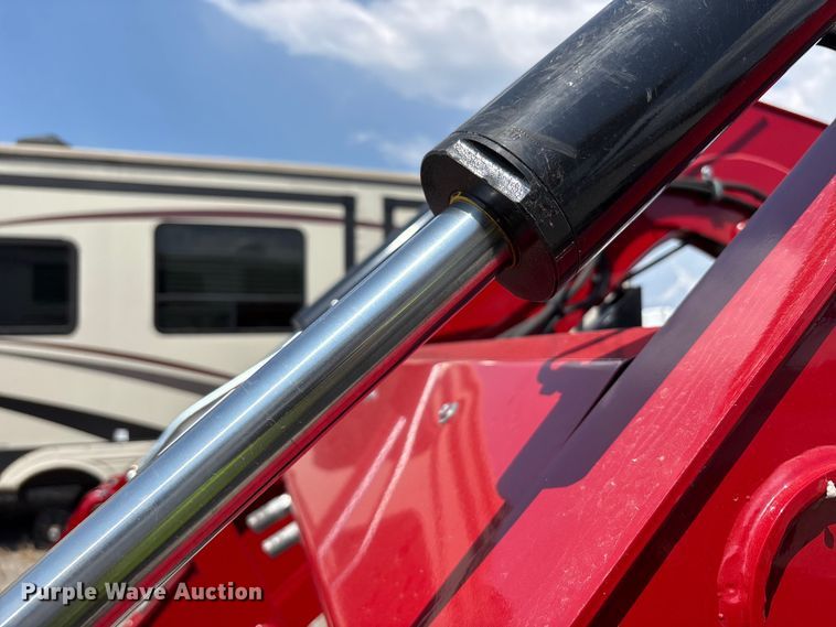 image for item YA1093 2024 Case IH Farmall 100C MFWD tractor