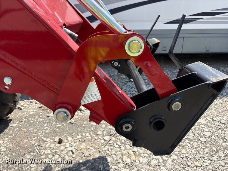 image for item YA1093 2024 Case IH Farmall 100C MFWD tractor