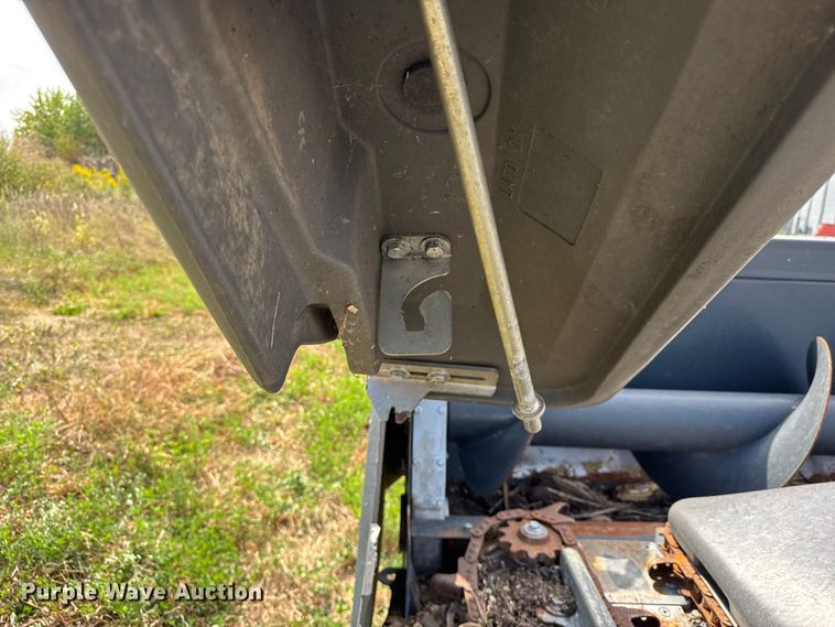 image for item YA1097 2022 Capello Quasar 12 corn head