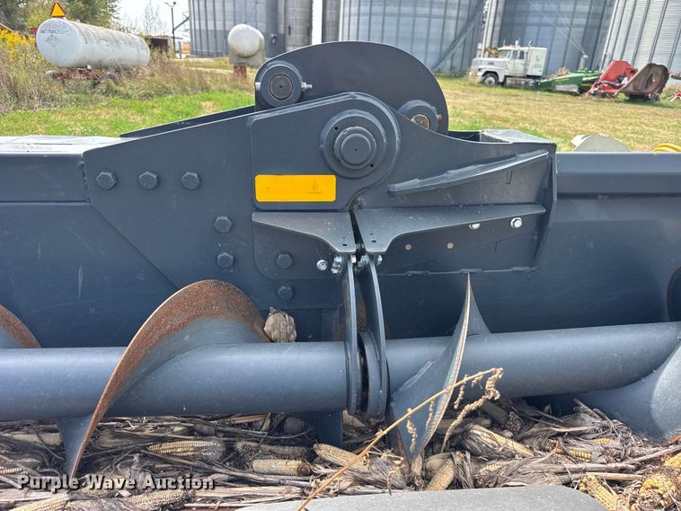 image for item YA1097 2022 Capello Quasar 12 corn head