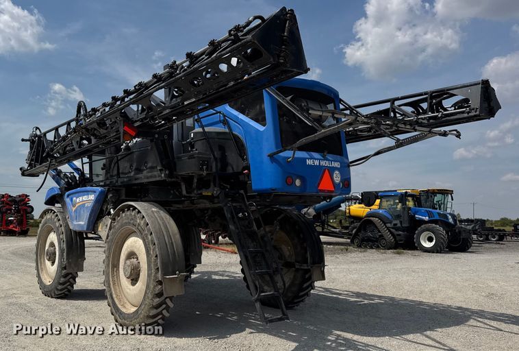 image for item YA1098 2020 New Holland SP310F  sprayer