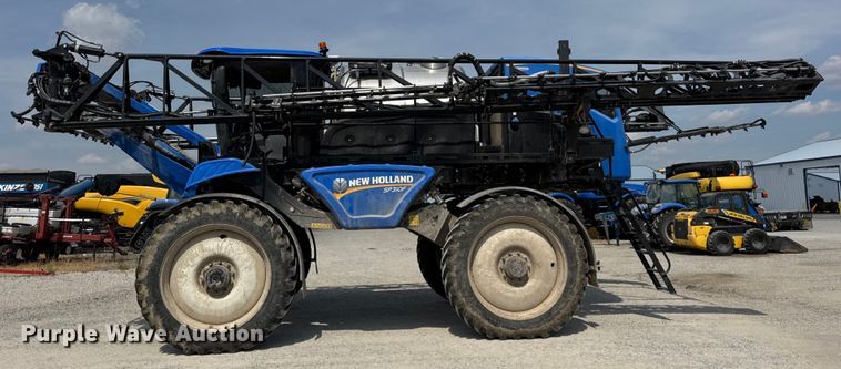 image for item YA1098 2020 New Holland SP310F  sprayer