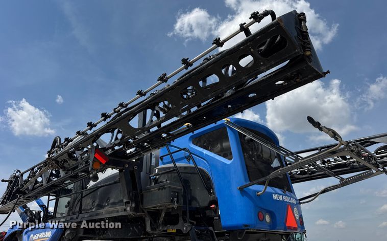 image for item YA1098 2020 New Holland SP310F  sprayer