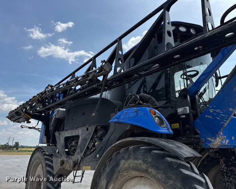 image for item YA1098 2020 New Holland SP310F  sprayer