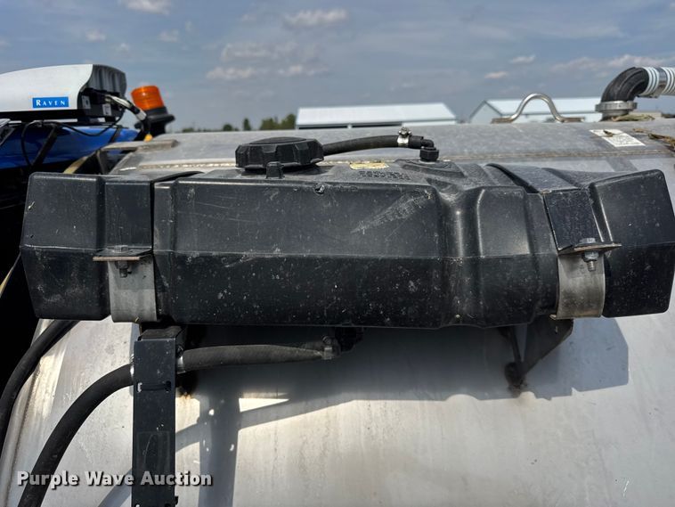 image for item YA1098 2020 New Holland SP310F  sprayer