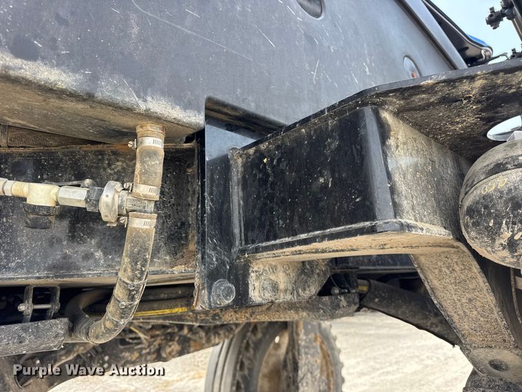 image for item YA1098 2020 New Holland SP310F  sprayer