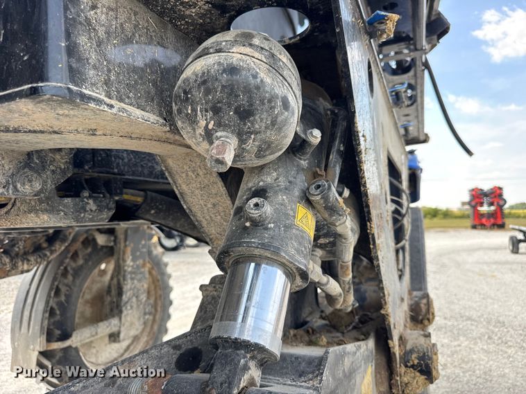 image for item YA1098 2020 New Holland SP310F  sprayer