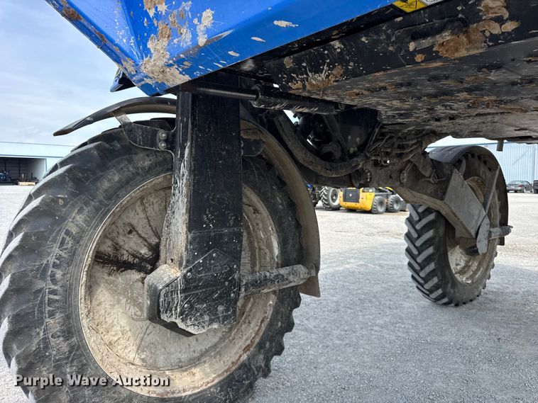 image for item YA1098 2020 New Holland SP310F  sprayer