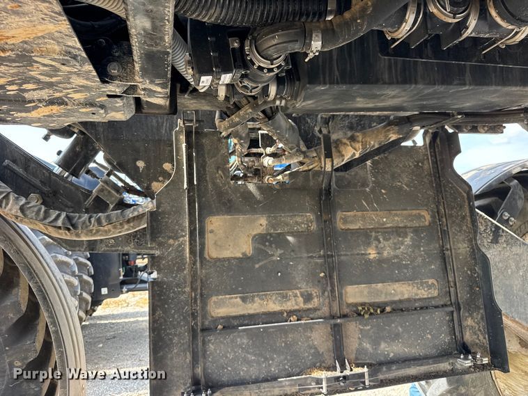 image for item YA1098 2020 New Holland SP310F  sprayer