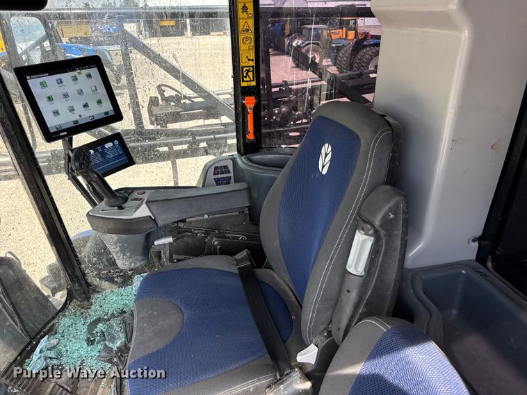 image for item YA1098 2020 New Holland SP310F  sprayer