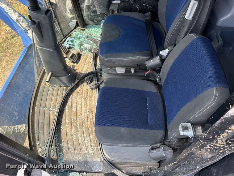 image for item YA1098 2020 New Holland SP310F  sprayer