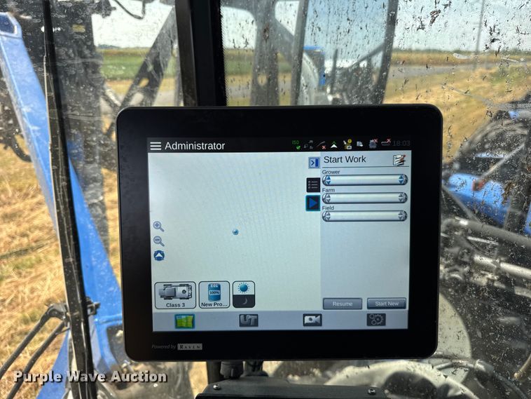 image for item YA1098 2020 New Holland SP310F  sprayer