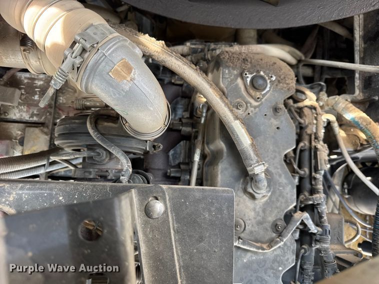 image for item YA1098 2020 New Holland SP310F  sprayer