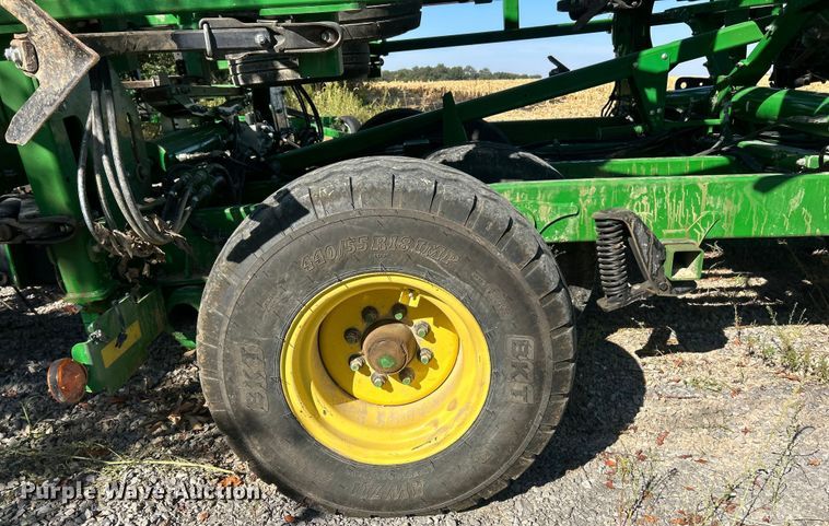 image for item YA1142 2018 John Deere 2330 mulch finisher