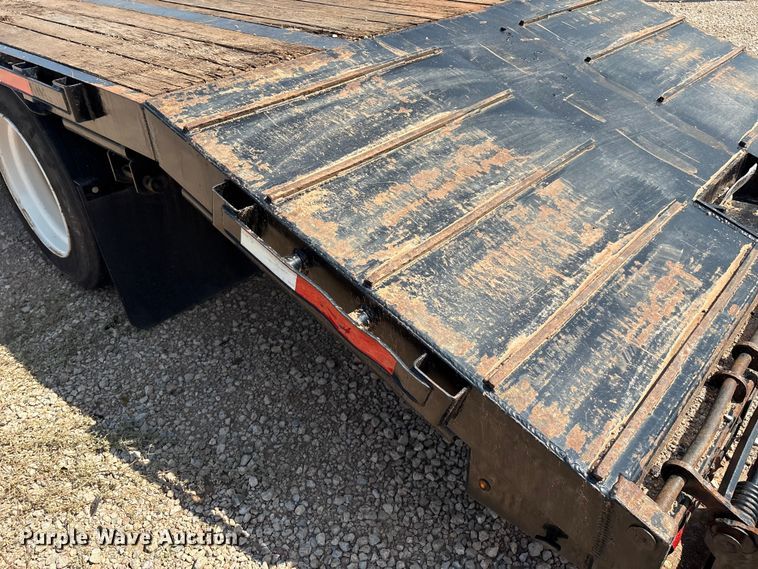 image for item DO1179 2018 Pitts drop deck equipment trailer