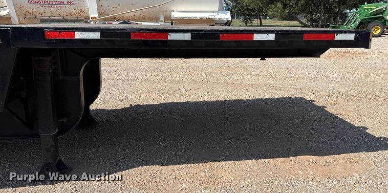 image for item DO1179 2018 Pitts drop deck equipment trailer