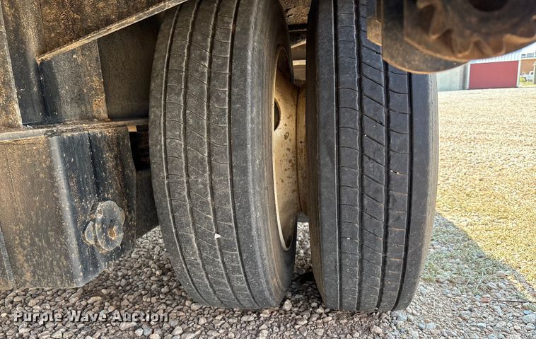 image for item DO1179 2018 Pitts drop deck equipment trailer