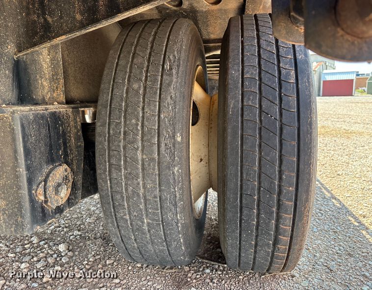 image for item DO1179 2018 Pitts drop deck equipment trailer