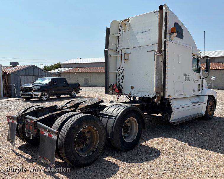 CAMIóN CAMAROTE 2001 FREIGHTLINER