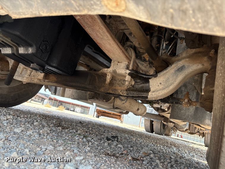 image for item DO1180 2001 Freightliner Century Classis semi truck