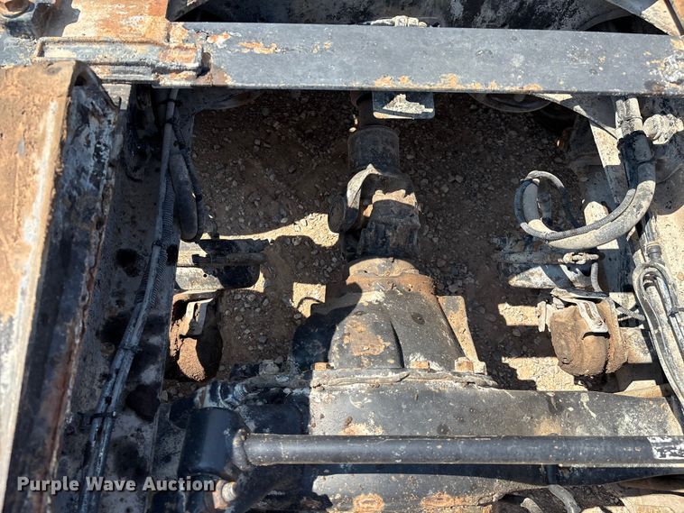 image for item DO1180 2001 Freightliner Century Classis semi truck