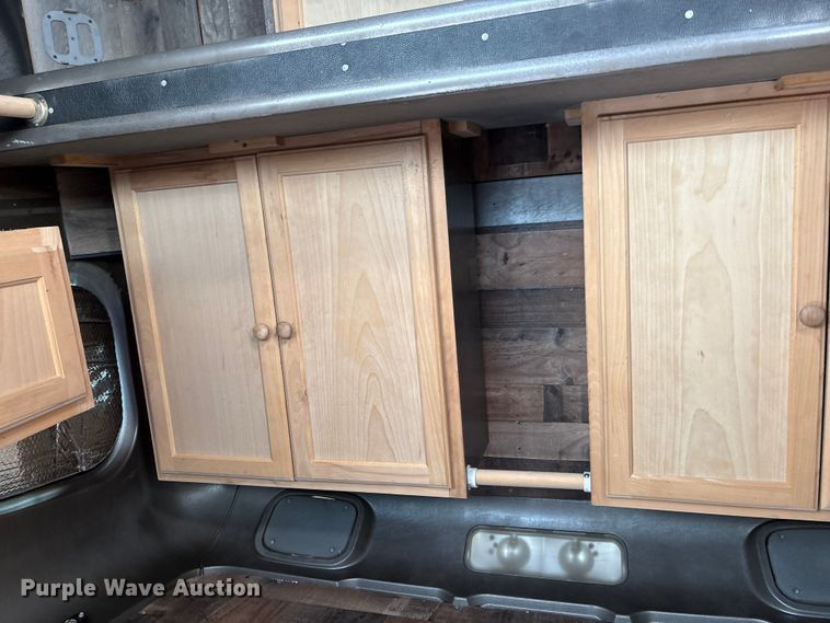 image for item DO1180 2001 Freightliner Century Classis semi truck