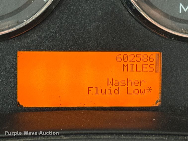 image for item DO2220 2013 International ProStar Plus semi truck