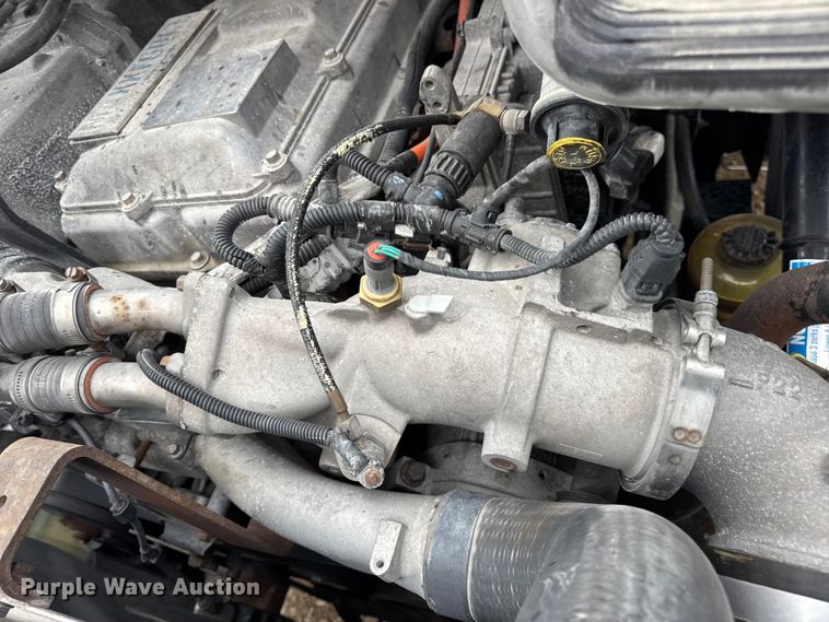 image for item DO2220 2013 International ProStar Plus semi truck