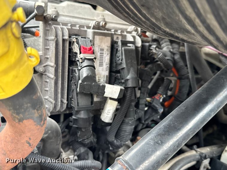 image for item DO2220 2013 International ProStar Plus semi truck