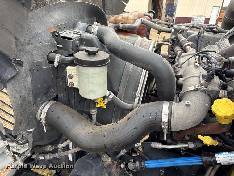 image for item DO2220 2013 International ProStar Plus semi truck