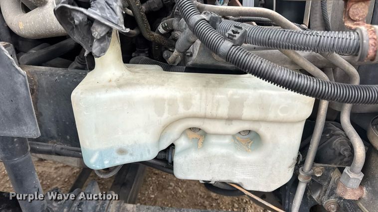 image for item DO2220 2013 International ProStar Plus semi truck