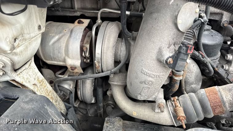 image for item DO2220 2013 International ProStar Plus semi truck